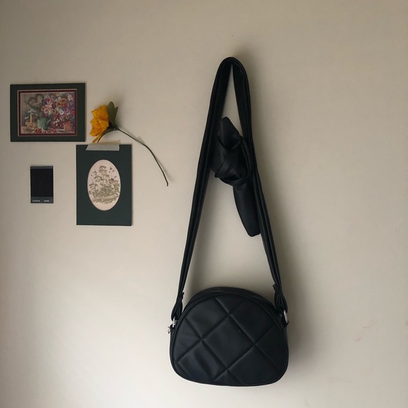 Dolls Kill Bags Dolls Kill Black Leather Quilted Side Bag Poshmark